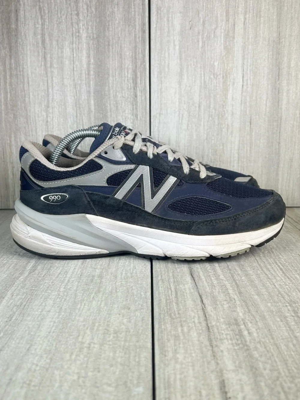 New Balance 990v6 Navy Blue Sneaker Athletic Shoe Women’s Size 8.5 2E Wide